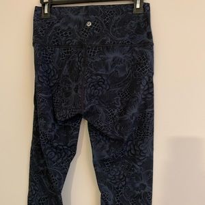 Lululemon Crops